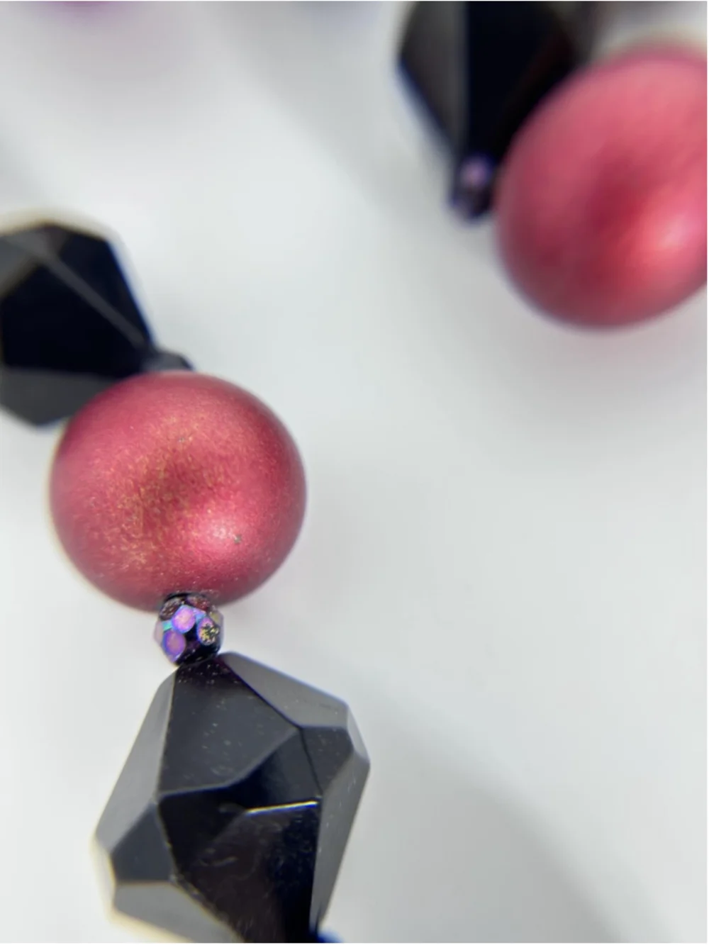 Necklace Black Acrylic Beaded Statement Chunky Faceted Geometric Pearls